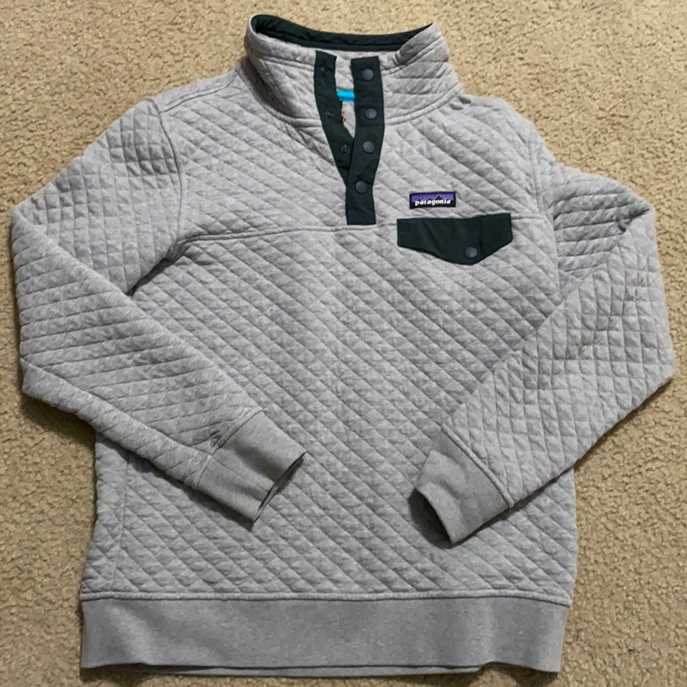 Patagonia quilted pullover
